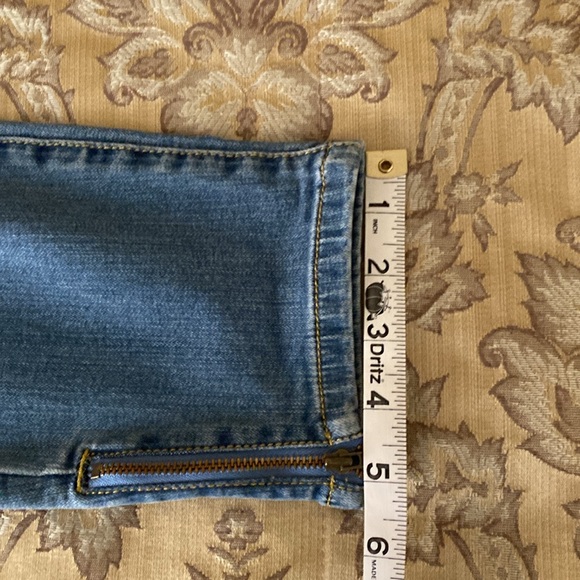 CAbi Skinny Distressed Jeans - Picture 6 of 10